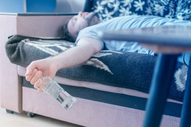Вывод из запоя в Троицке